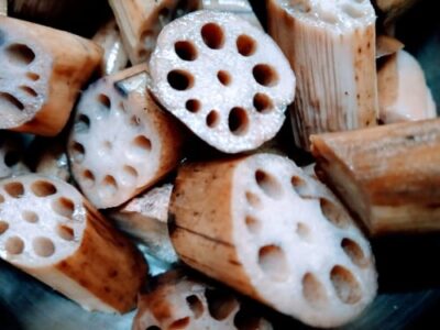 Crispy Lotus Root Fries: A Flavorful and Healthy Indian Snack - Plattershare - Recipes, food stories and food lovers Crispy Lotus Root Fries: A Flavorful and Healthy Indian Snack - Plattershare - Recipes, food stories and food lovers