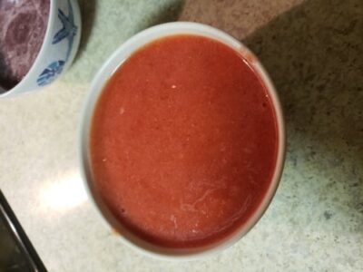 Tangy Berry Swirl Ice Pops: A Refreshing Summer Treat - Plattershare - Recipes, food stories and food lovers Tangy Berry Swirl Ice Pops: A Refreshing Summer Treat - Plattershare - Recipes, food stories and food lovers