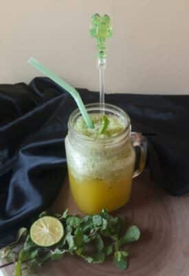 Limonana (Middle Eastern Frozen Mint Lemonade) - Plattershare - Recipes, food stories and food enthusiasts