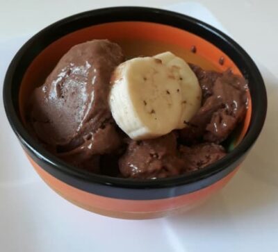 Chocolate And Banana Frozen Yogurt - Plattershare - Recipes, food stories and food enthusiasts