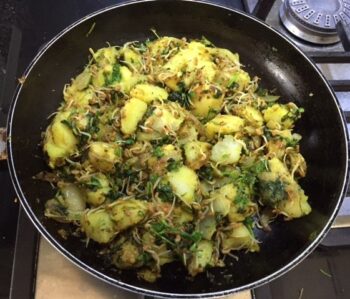 Methi Aloo With Fenugreek Sprouts - Plattershare - Recipes, food stories and food lovers