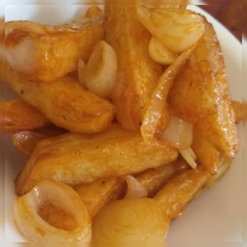 Crispy Garlic Potatoes Fingers - Plattershare - Recipes, food stories and food lovers