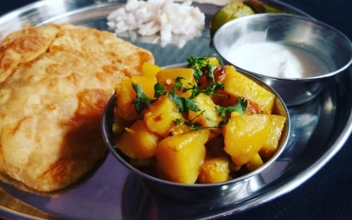 Aloo Ki Bhaji - Aloo Ki Sabzi - Plattershare - Recipes, food stories and food lovers