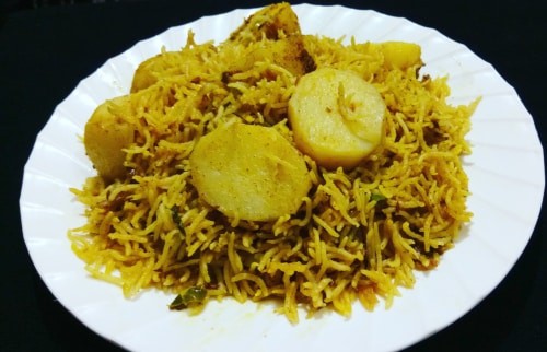 Aloo Biryani - Potato Biryani - Plattershare - Recipes, food stories and food lovers