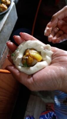 Crispy Masala Vada: A Delicious Twist on Batata Vada - Plattershare - Recipes, food stories and food lovers Crispy Masala Vada: A Delicious Twist on Batata Vada - Plattershare - Recipes, food stories and food lovers