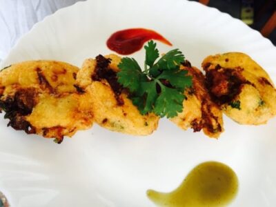 Crispy Masala Vada: A Delicious Twist on Batata Vada - Plattershare - Recipes, food stories and food lovers Crispy Masala Vada: A Delicious Twist on Batata Vada - Plattershare - Recipes, food stories and food lovers