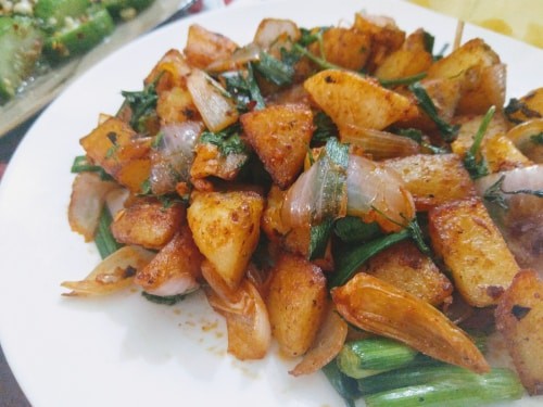 Spicy Crispy Potatoes - Plattershare - Recipes, food stories and food lovers