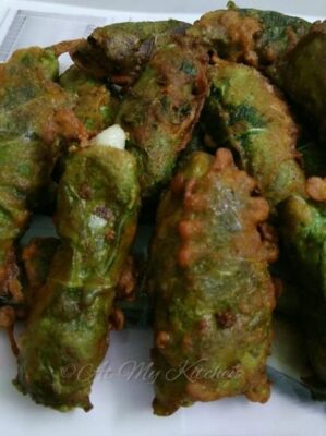 Crispy Potato & Spinach Rolls with Cheesy Center - Plattershare - Recipes, food stories and food lovers Crispy Potato & Spinach Rolls with Cheesy Center - Plattershare - Recipes, food stories and food lovers