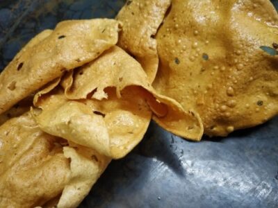 Crispy Potato Chaat with Creamy Jackfruit Seed Sauce: A Flavorful Indian Street Food Snack - Plattershare - Recipes, food stories and food lovers Crispy Potato Chaat with Creamy Jackfruit Seed Sauce: A Flavorful Indian Street Food Snack - Plattershare - Recipes, food stories and food lovers