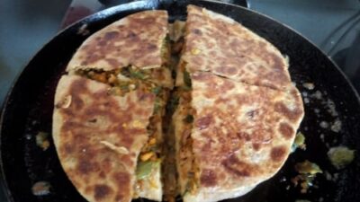 Club Paratha: The Ultimate Savory Indian Flatbread Sandwich - Plattershare - Recipes, food stories and food lovers Club Paratha: The Ultimate Savory Indian Flatbread Sandwich - Plattershare - Recipes, food stories and food lovers