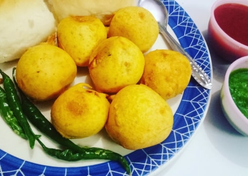 Batata Vada - Vada Pav - Plattershare - Recipes, food stories and food lovers