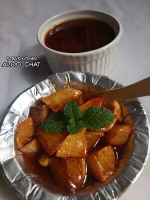 Crispy Aloo Chaat with Tangy Sweet Chutney - Plattershare - Recipes, food stories and food lovers Crispy Aloo Chaat with Tangy Sweet Chutney - Plattershare - Recipes, food stories and food lovers