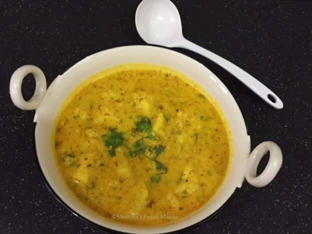 Auria / Potato Curry ( Dogri / Kashmiri Style) - Plattershare - Recipes, Food Stories And Food Enthusiasts