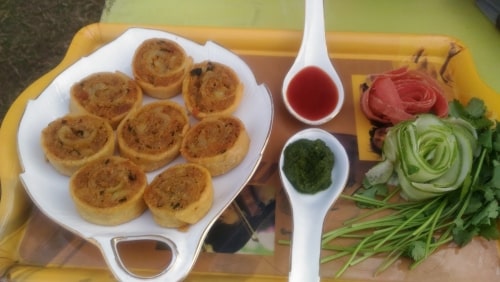 Pinwheel Samosa - Plattershare - Recipes, Food Stories And Food Enthusiasts