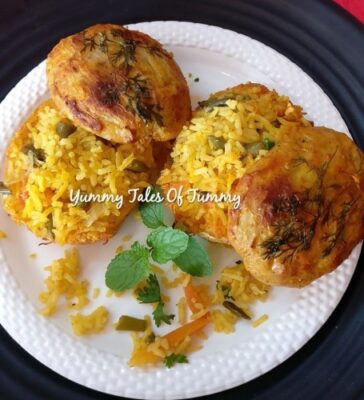 Crispy Jacket Potatoes Stuffed with Aromatic Vegetable Biryani - Plattershare - Recipes, food stories and food lovers Crispy Jacket Potatoes Stuffed with Aromatic Vegetable Biryani - Plattershare - Recipes, food stories and food lovers