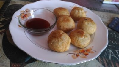 Aloo Ki Kachori - Plattershare - Recipes, food stories and food lovers
