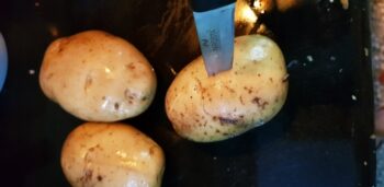 Stuffed Potato Jackets - Plattershare - Recipes, food stories and food lovers