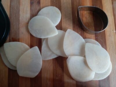 Sunny-Side-Up Potato Flowers: A Stunning French Breakfast - Plattershare - Recipes, food stories and food lovers Sunny-Side-Up Potato Flowers: A Stunning French Breakfast - Plattershare - Recipes, food stories and food lovers