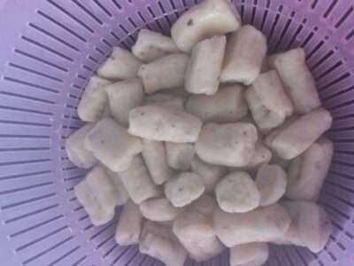 Irresistible Gnocchi Chaat: A Fusion of Italian and Indian Flavors - Plattershare - Recipes, food stories and food lovers Irresistible Gnocchi Chaat: A Fusion of Italian and Indian Flavors - Plattershare - Recipes, food stories and food lovers