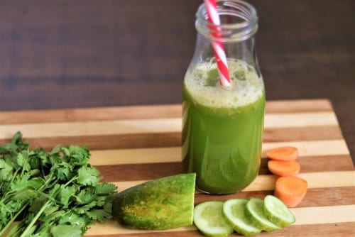 Cleansing Cucumber Carrot Juice Recipe - Plattershare - Recipes, food stories and food lovers