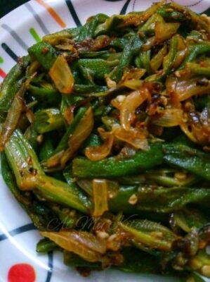 Spicy Stir-Fried Okra: A Quick & Flavorful South Indian Side Dish - Plattershare - Recipes, food stories and food lovers Spicy Stir-Fried Okra: A Quick & Flavorful South Indian Side Dish - Plattershare - Recipes, food stories and food lovers