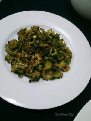 Palak Pakora / Spinach Fritters - Plattershare - Recipes, food stories and food enthusiasts