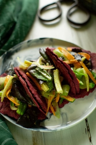 Beetroot Tacos With Raw Salad Filling - Plattershare - Recipes, food stories and food lovers