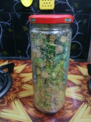 Spicy Tangy Green Chili Pickle: An Irresistible Indian Condiment - Plattershare - Recipes, food stories and food lovers Spicy Tangy Green Chili Pickle: An Irresistible Indian Condiment - Plattershare - Recipes, food stories and food lovers