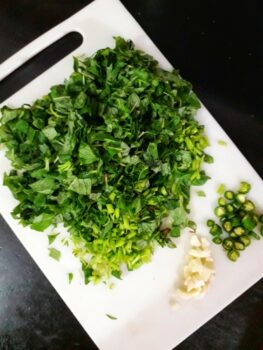 Amaranth Stir Fry/ Greens Stir Fry - Plattershare - Recipes, food stories and food lovers
