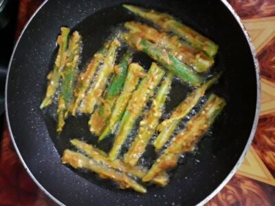 Crispy Kurkuri Bhindi (Okra Fries): An Irresistible Indian Snack - Plattershare - Recipes, food stories and food lovers Crispy Kurkuri Bhindi (Okra Fries): An Irresistible Indian Snack - Plattershare - Recipes, food stories and food lovers