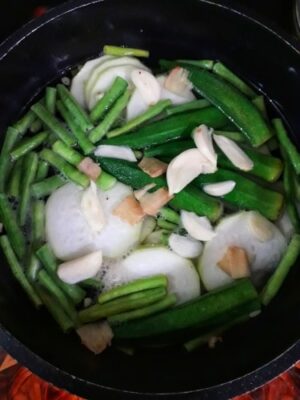 Naga-Style Mixed Vegetable Stew: A Flavorful and Healthy Recipe - Plattershare - Recipes, food stories and food lovers Naga-Style Mixed Vegetable Stew: A Flavorful and Healthy Recipe - Plattershare - Recipes, food stories and food lovers