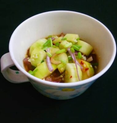 Refreshing Thai Cucumber Salad: A Quick & Easy Appetizer - Plattershare - Recipes, food stories and food lovers Refreshing Thai Cucumber Salad: A Quick & Easy Appetizer - Plattershare - Recipes, food stories and food lovers