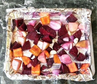 Roasted Root Vegetables with Garlic and Herbs - Plattershare - Recipes, food stories and food lovers Roasted Root Vegetables with Garlic and Herbs - Plattershare - Recipes, food stories and food lovers