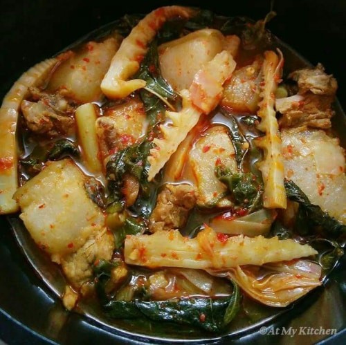 Pork With Green Leafy Vegetables - Plattershare - Recipes, food stories and food lovers