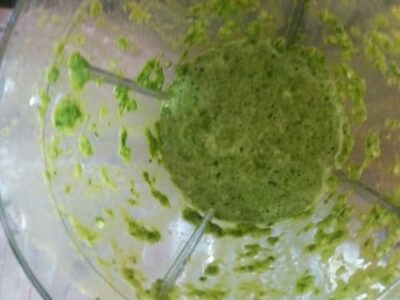 Vibrant Spinach and Sprouted Moong Dal Dhokla: A Nutritious Twist on a Classic - Plattershare - Recipes, food stories and food lovers Vibrant Spinach and Sprouted Moong Dal Dhokla: A Nutritious Twist on a Classic - Plattershare - Recipes, food stories and food lovers