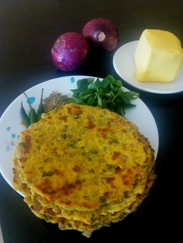 Punjabi Methi Ki Missi Roti - Plattershare - Recipes, Food Stories And Food Enthusiasts