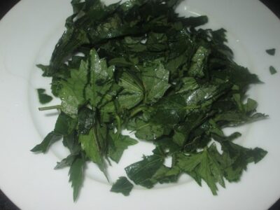 Tangy Gongura Pappu (Andhra Style Sorrel Leaves Dal) - Plattershare - Recipes, food stories and food lovers Tangy Gongura Pappu (Andhra Style Sorrel Leaves Dal) - Plattershare - Recipes, food stories and food lovers