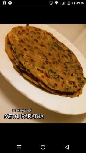 Besan Methi Ka Paratha - Plattershare - Recipes, food stories and food lovers
