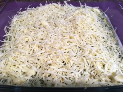 Creamy Baked Spinach and Corn: A Healthy Comfort Food Delight - Plattershare - Recipes, food stories and food lovers Creamy Baked Spinach and Corn: A Healthy Comfort Food Delight - Plattershare - Recipes, food stories and food lovers