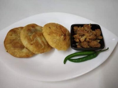 Crispy Khasta Kachori: A Step-by-Step Guide to Authentic Indian Street Food - Plattershare - Recipes, food stories and food lovers Crispy Khasta Kachori: A Step-by-Step Guide to Authentic Indian Street Food - Plattershare - Recipes, food stories and food lovers