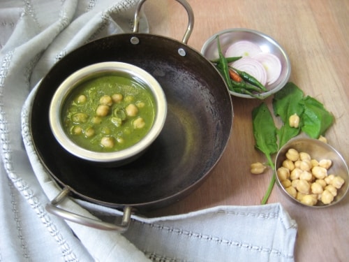 Chole Palak - Plattershare - Recipes, food stories and food lovers