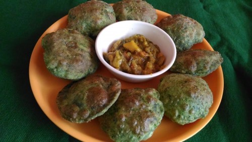 Bathua And Matar Kachori - Plattershare - Recipes, food stories and food lovers