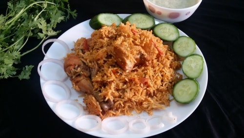 Methi Chicken Tahari (Hyderabadi Pulao With Fenugreek Leaves) - Plattershare - Recipes, food stories and food lovers
