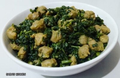 Soya Chunks Spinach Sabzi - Soya Vadi Palak Ki Sabji - Plattershare - Recipes, food stories and food lovers