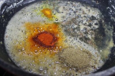 Flavorful Methi Besan Subzi (Fenugreek with Chickpea Flour) - Plattershare - Recipes, food stories and food lovers Flavorful Methi Besan Subzi (Fenugreek with Chickpea Flour) - Plattershare - Recipes, food stories and food lovers