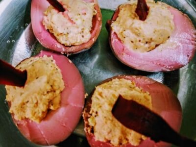 Magenta Magic: Beet-Pickled Deviled Eggs for a Vibrant Breakfast - Plattershare - Recipes, food stories and food lovers Magenta Magic: Beet-Pickled Deviled Eggs for a Vibrant Breakfast - Plattershare - Recipes, food stories and food lovers