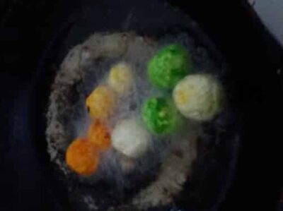 Crispy Potato & Paneer Birds' Nests with Colorful Spiced Eggs - Plattershare - Recipes, food stories and food lovers Crispy Potato & Paneer Birds' Nests with Colorful Spiced Eggs - Plattershare - Recipes, food stories and food lovers