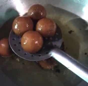 Farali Gulab Jamun (Step by step photos) - Plattershare - Recipes, food stories and food lovers