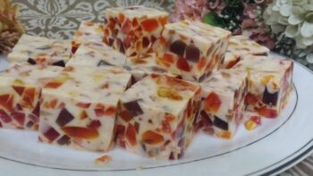 Broken Glass Jello/Pudding - Plattershare - Recipes, Food Stories And Food Enthusiasts