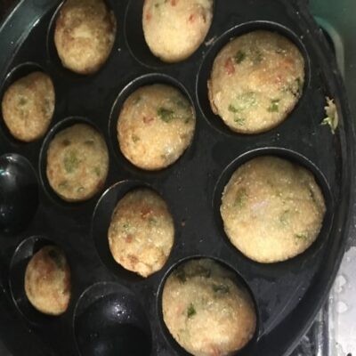 Crispy Bread Appe: A Flavorful Indian Snack - Plattershare - Recipes, food stories and food lovers Crispy Bread Appe: A Flavorful Indian Snack - Plattershare - Recipes, food stories and food lovers